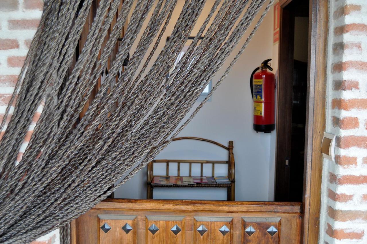Casa Rural La Sastreria De Adanero المظهر الخارجي الصورة